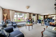 Firgrove Road, Whitehill, GU35 photo 3