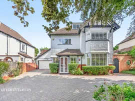 Woodcote Valley Road, Purley photo