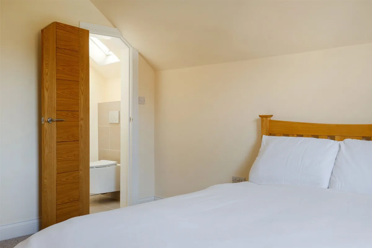 Nutley Lane, Reigate, Surrey, RH2