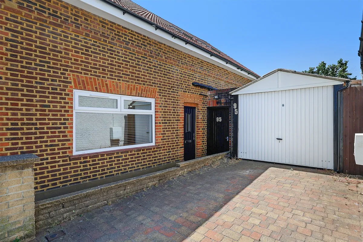 Nutley Lane, Reigate, Surrey, RH2