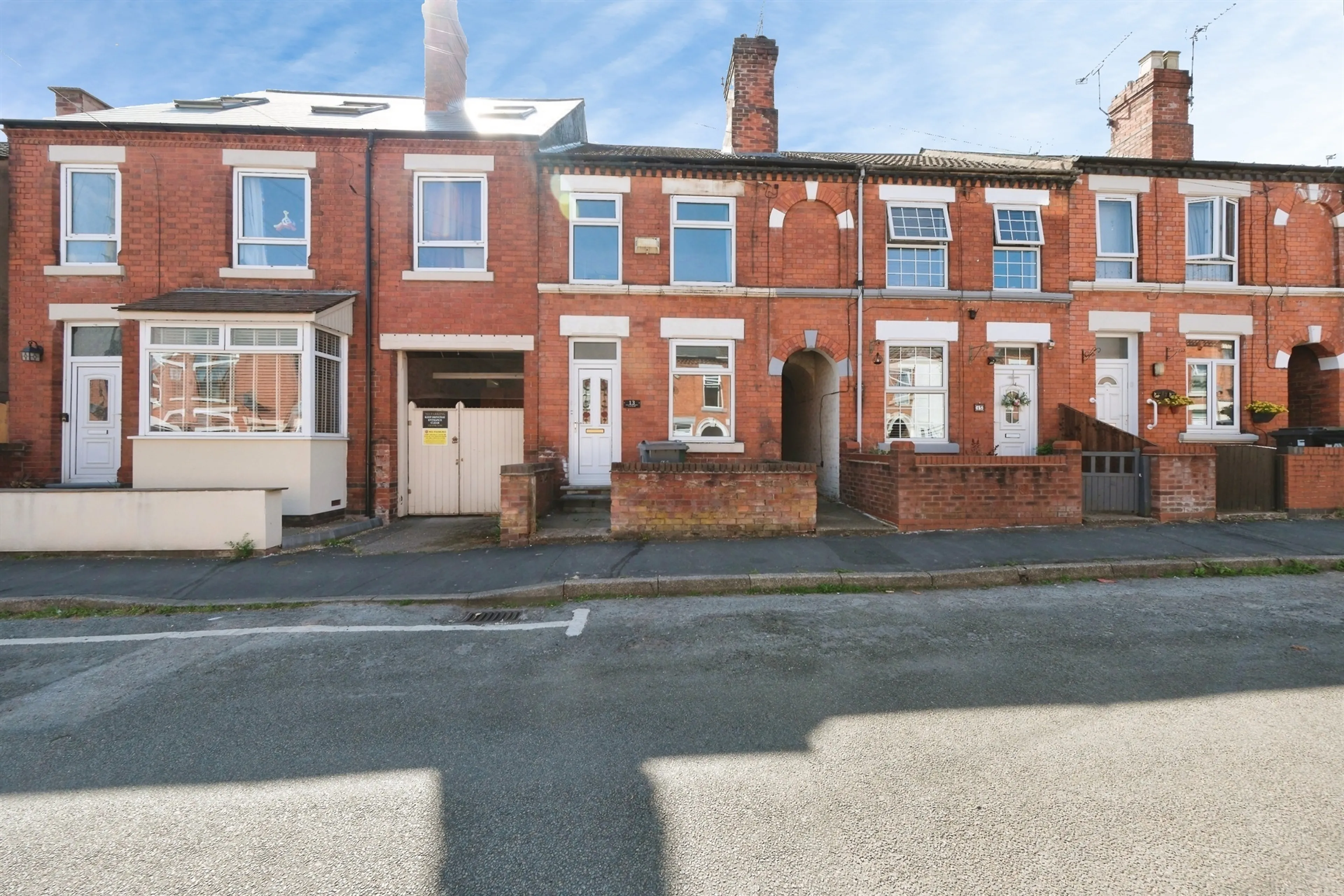 Property photo 0