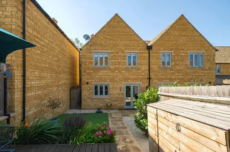 New Barrels Pitch, Chipping Campden, GL55
