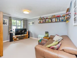 Halifax Close, Hilton, Derby thumb 2