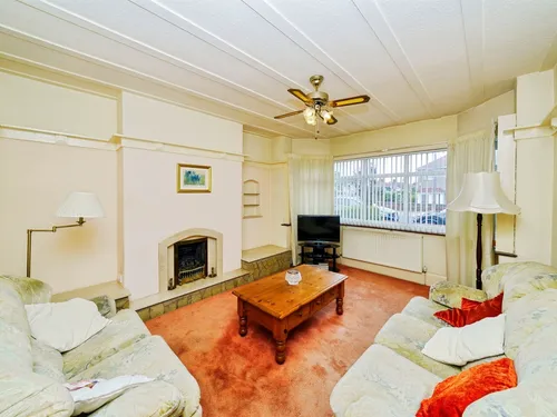 Rolleston Drive, Wallaseyphoto