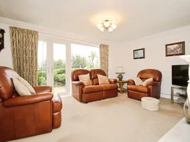 Lepton Gardens, Barnsley thumb 2