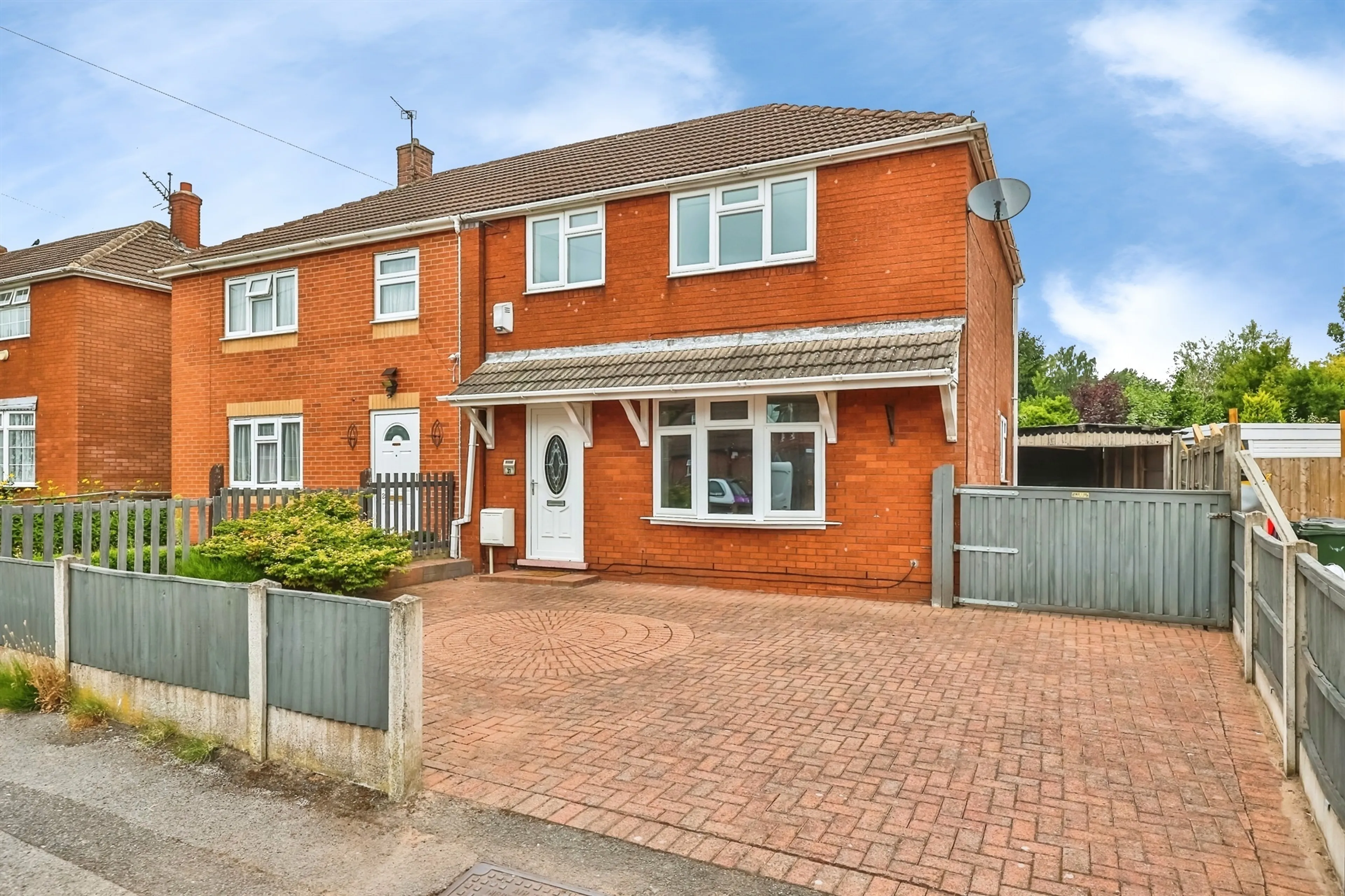 Property photo 0