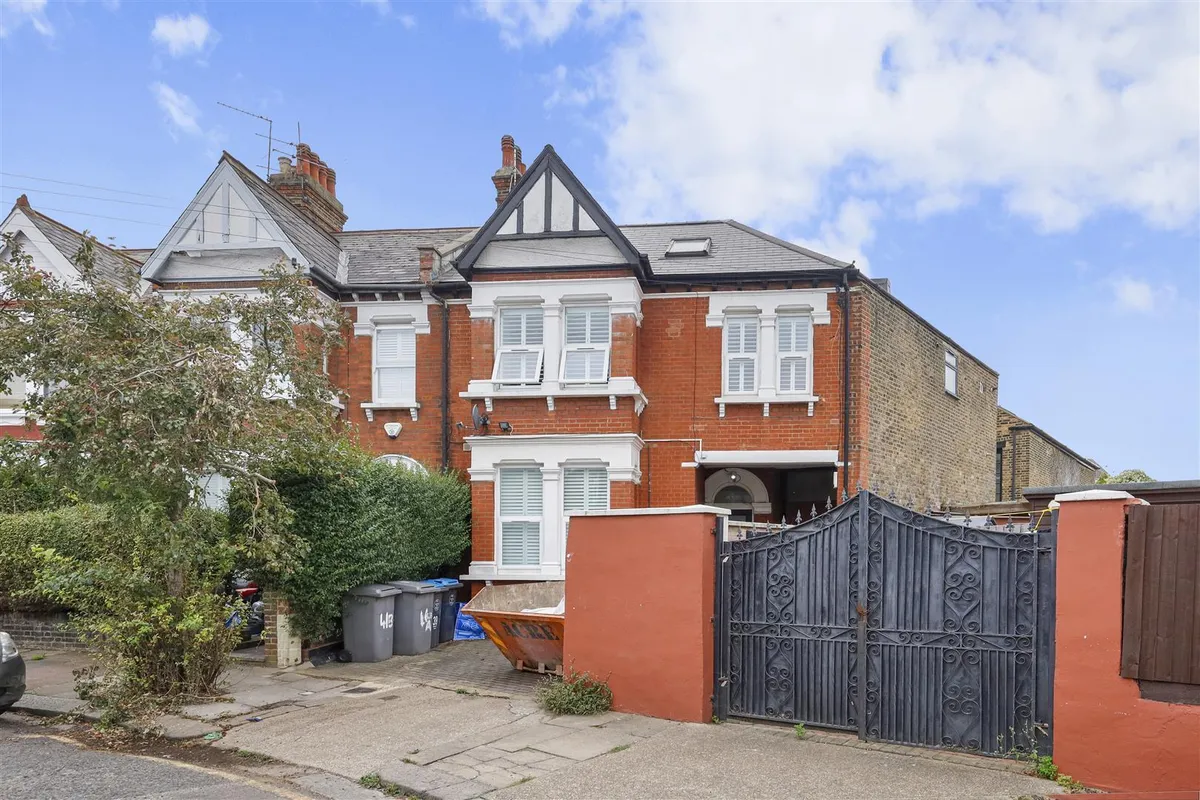 Osborne Road, London