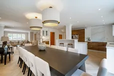 Avenue Road, Farnborough, GU14 photo 3