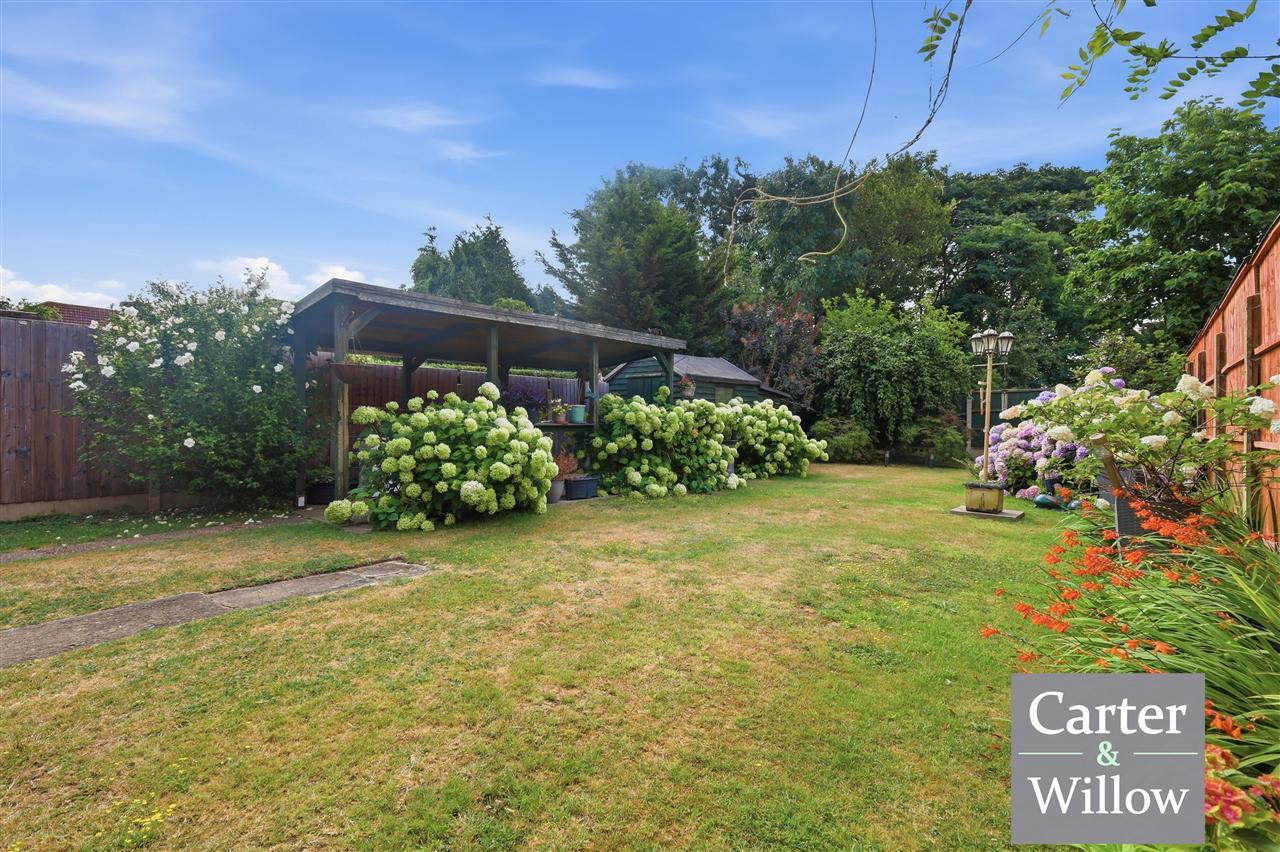 Rusper Road, Essex Image 31