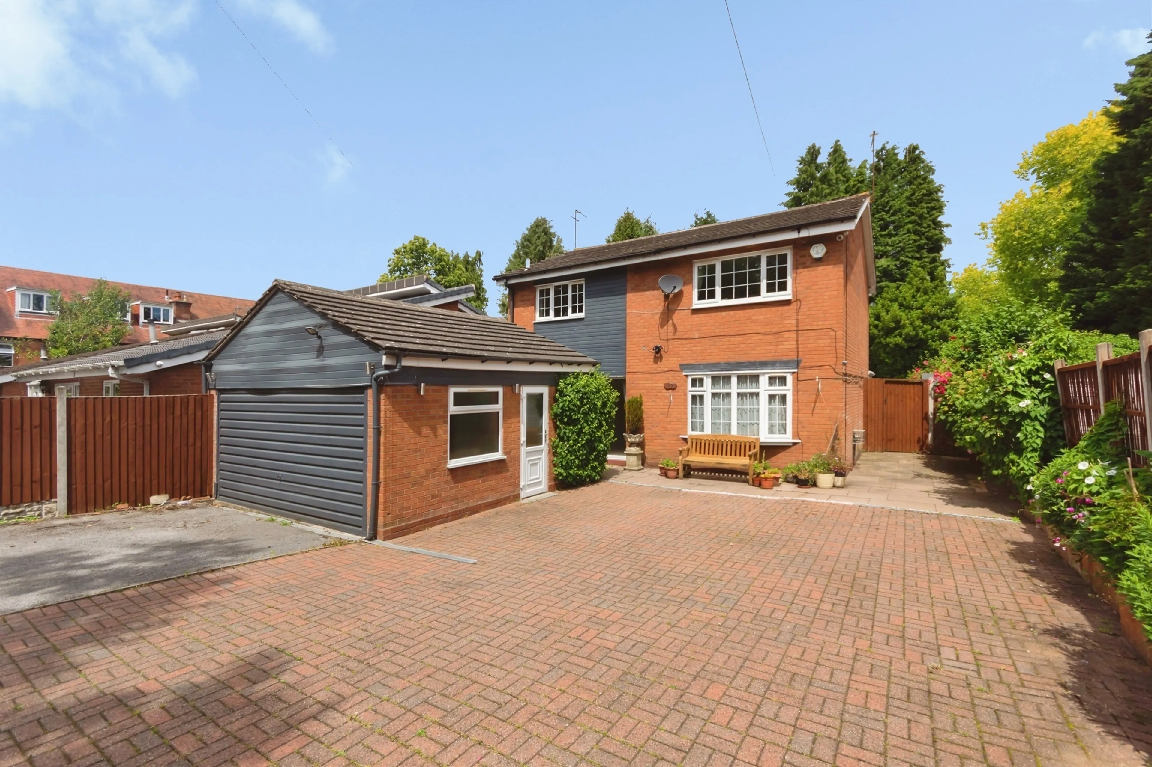 Property photo 0