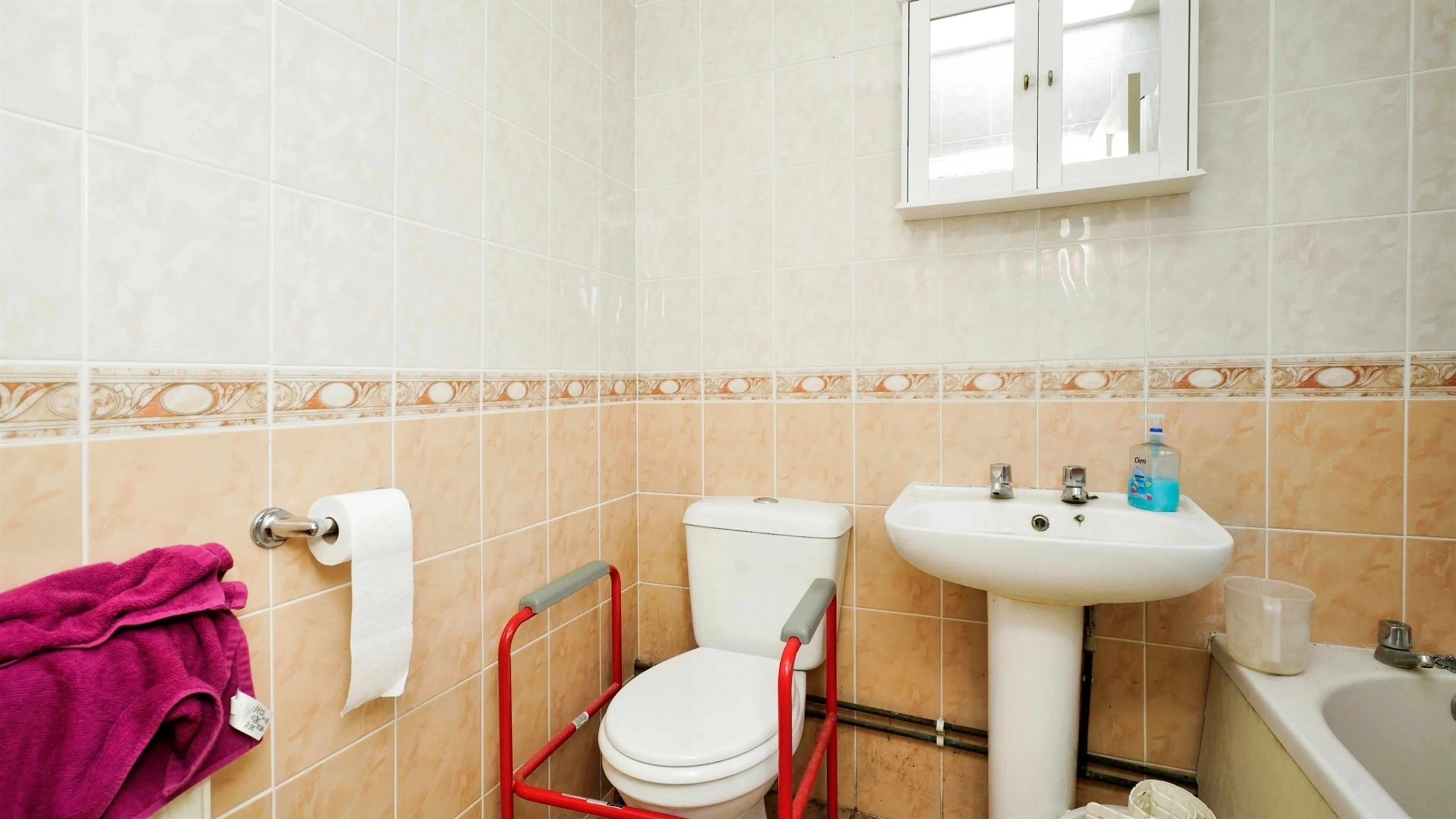 Property photo 12