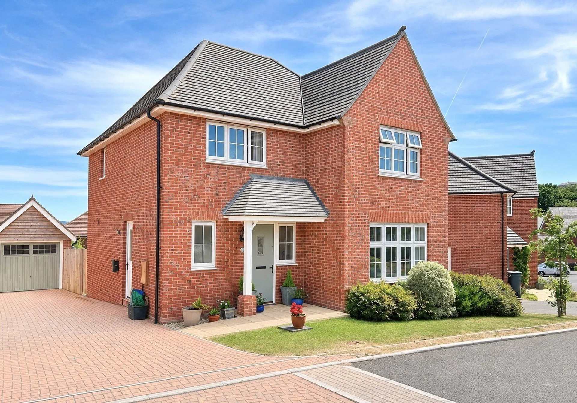 Property photo top 0