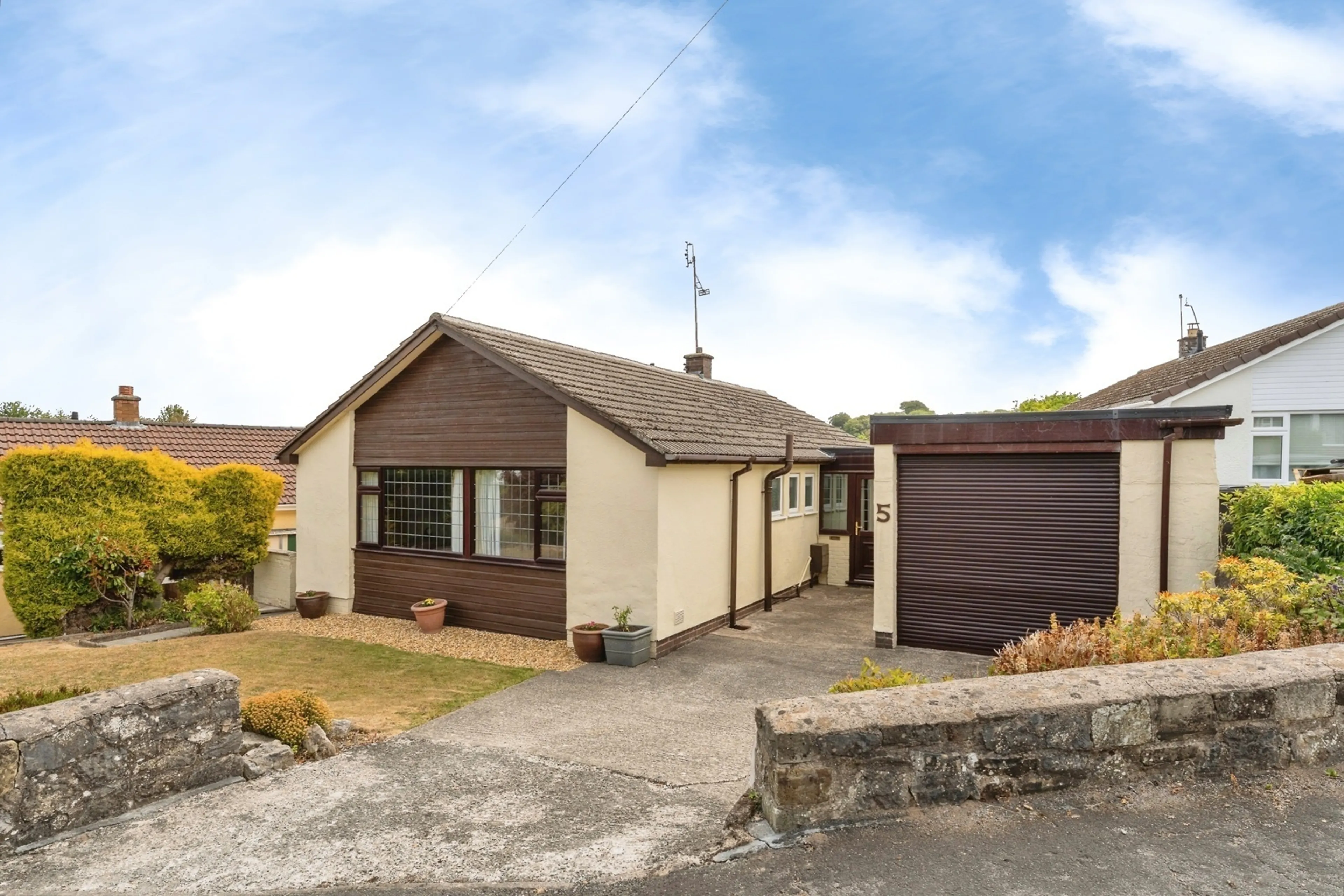 Property photo 0