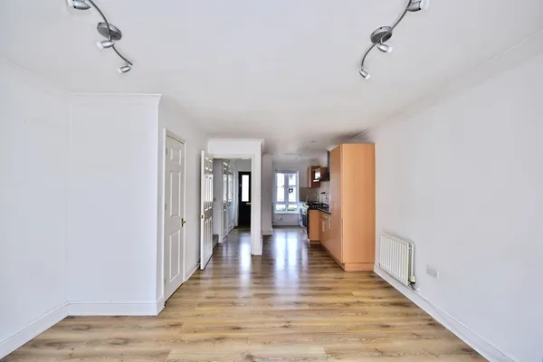 Bridgeside Mews, Maidstone, Kent, ME15
