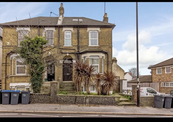 St. Peter's Road, South Croydon