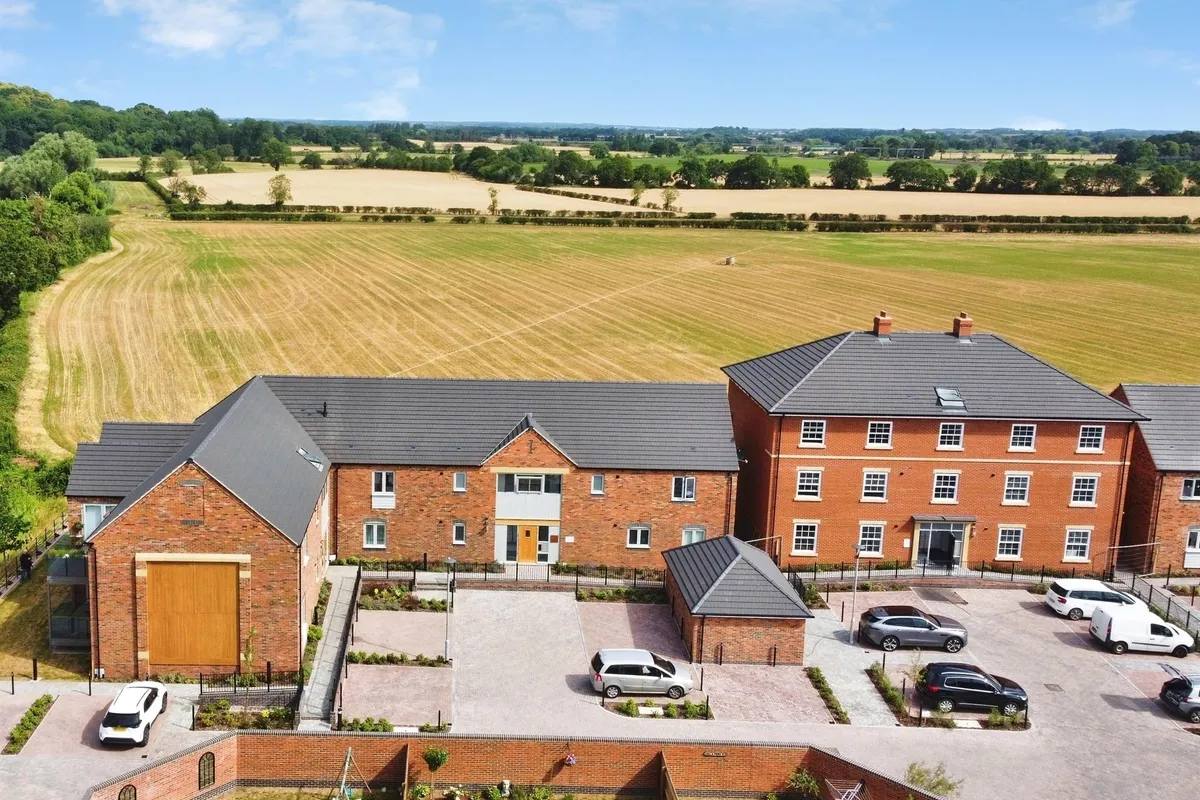 Hatfield Court, Tamworth