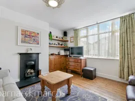 Cranleigh Road, Feltham thumb 3