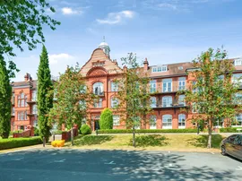 Kingswood Park, Kingswood, Frodsham photo