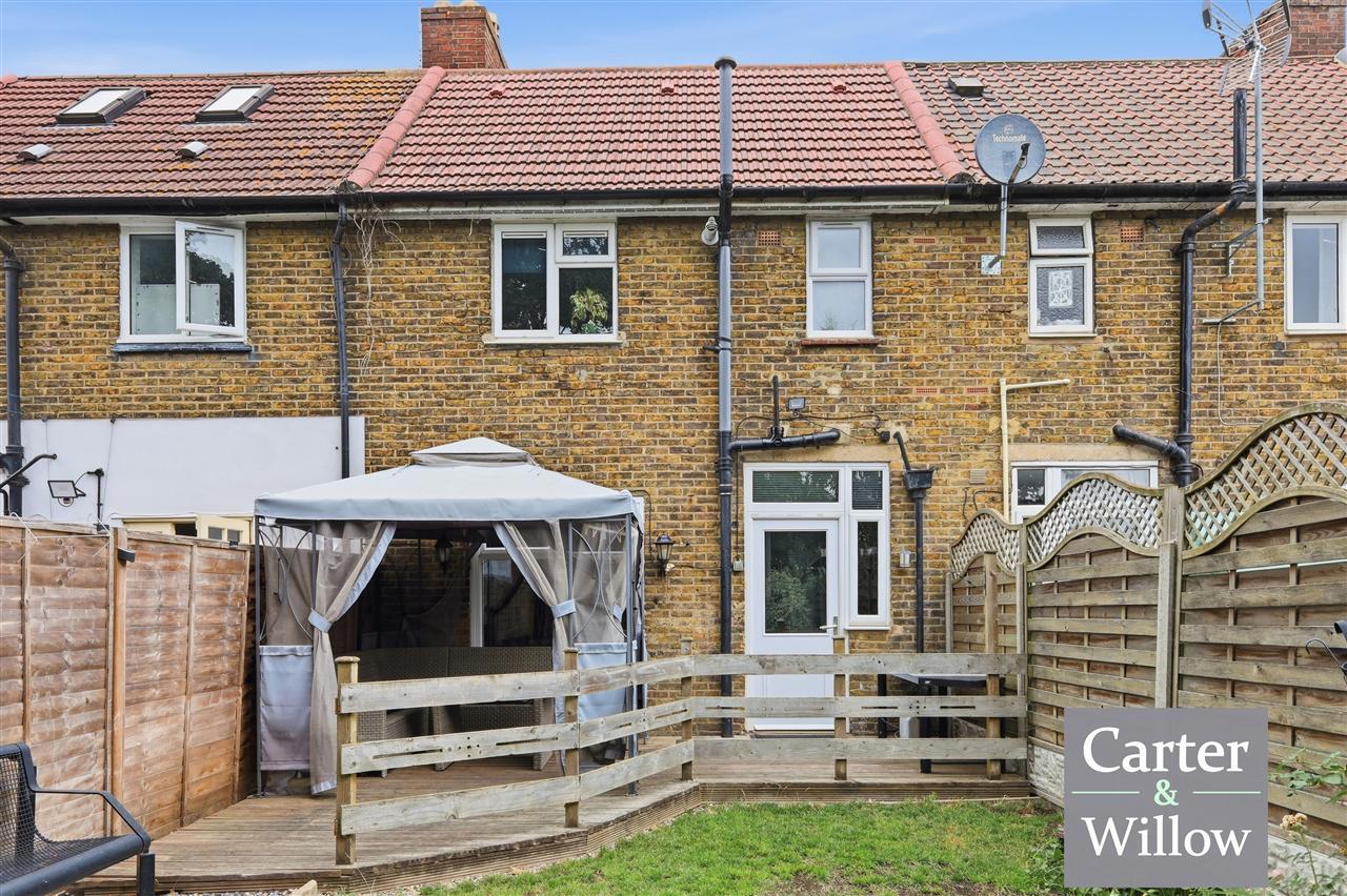 Arnold Road, Essex Image 20