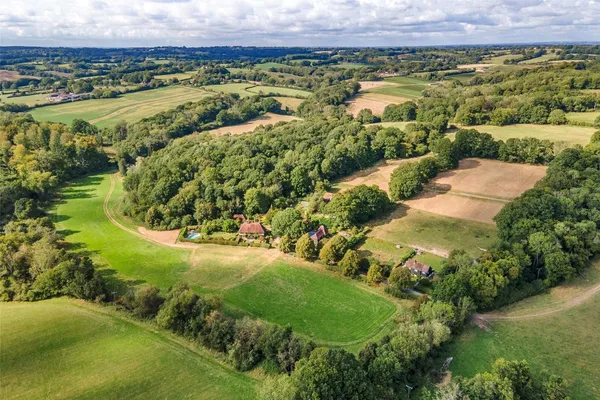 Hinksden Road, Benenden, TN17 photo 2
