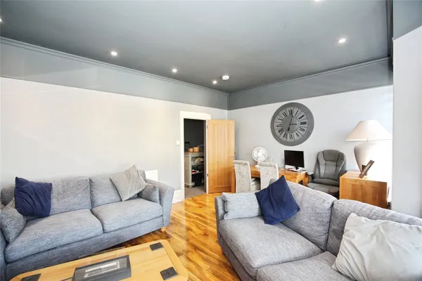 Risca Road, Newport, NP20