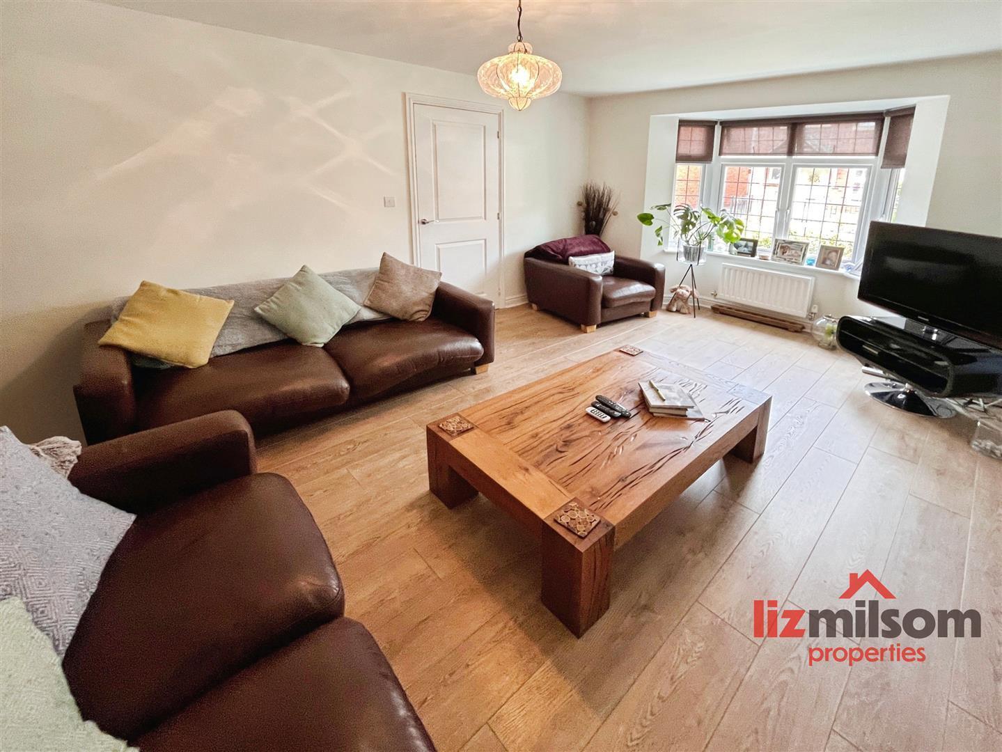 Newman Drive, Church Gresley, Swadlincote Image 3
