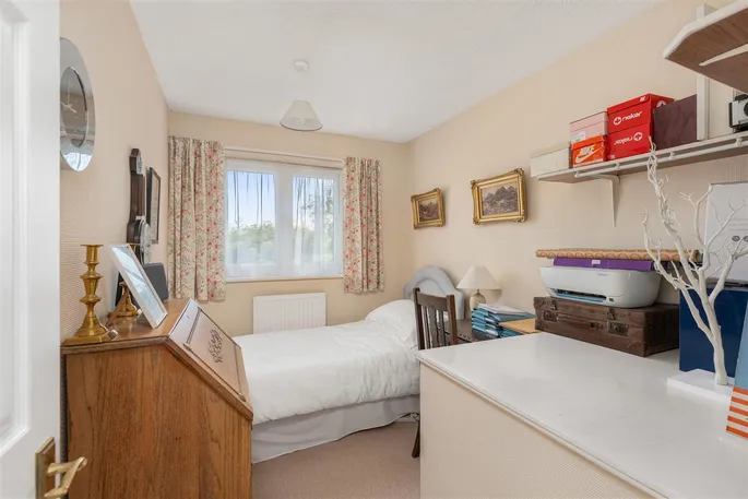 Property carousel image 15
