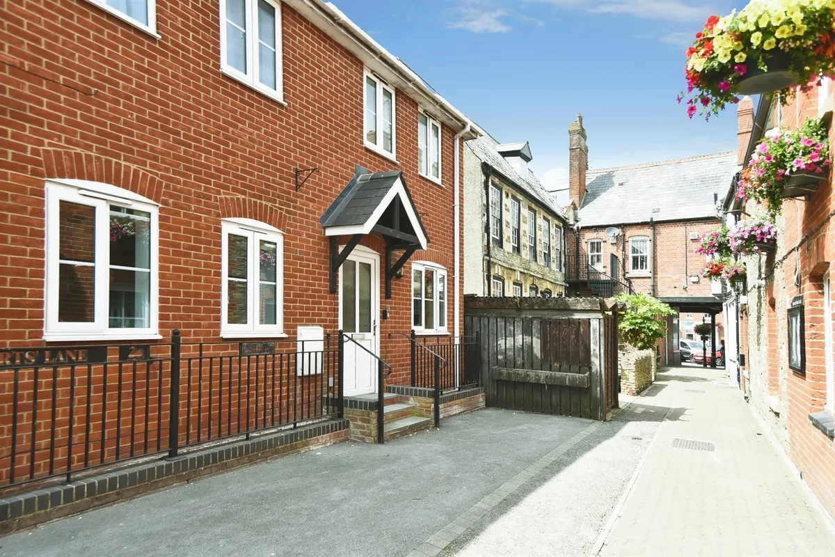 Gilberts Lane, Highworth, Swindon