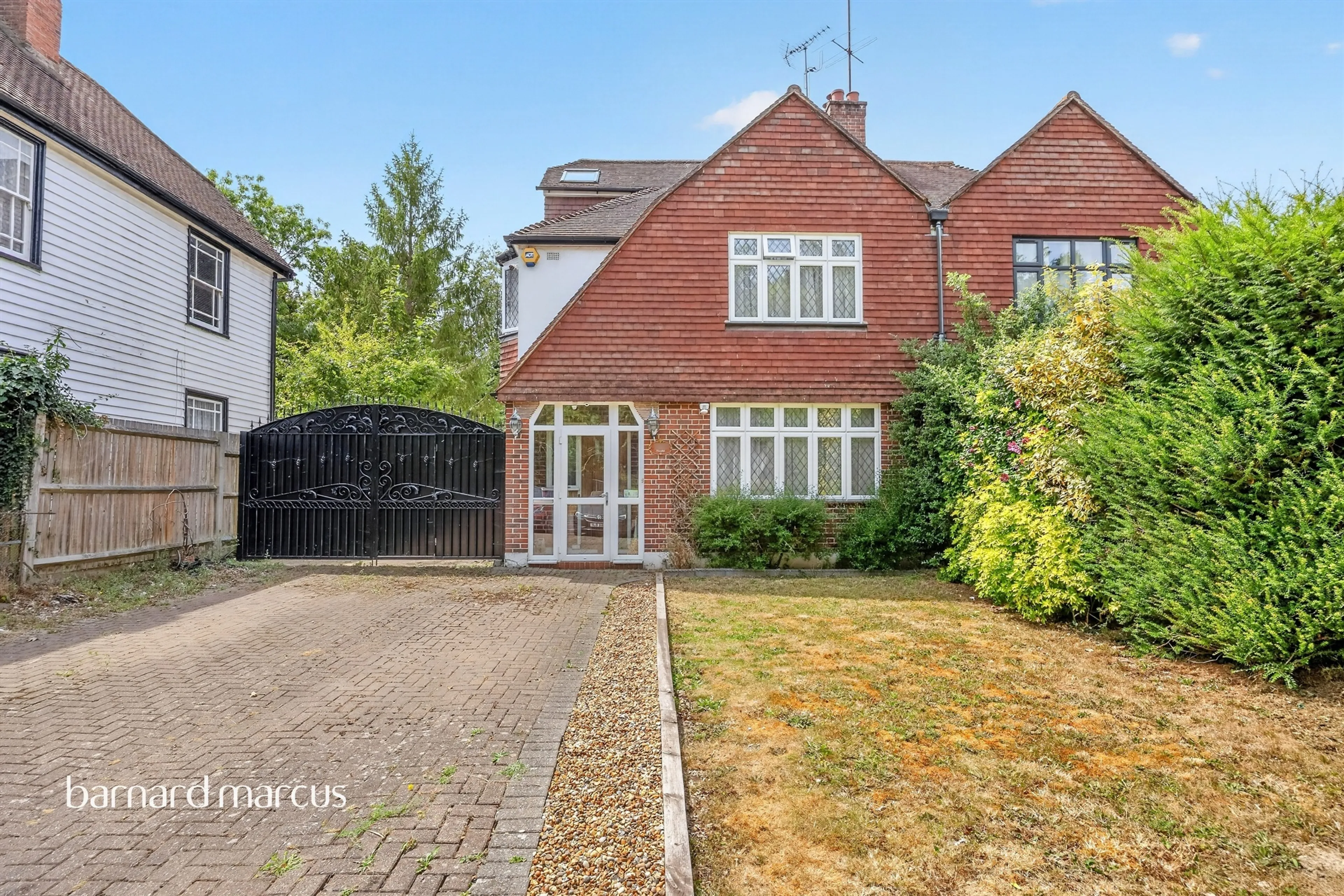 Property photo 0