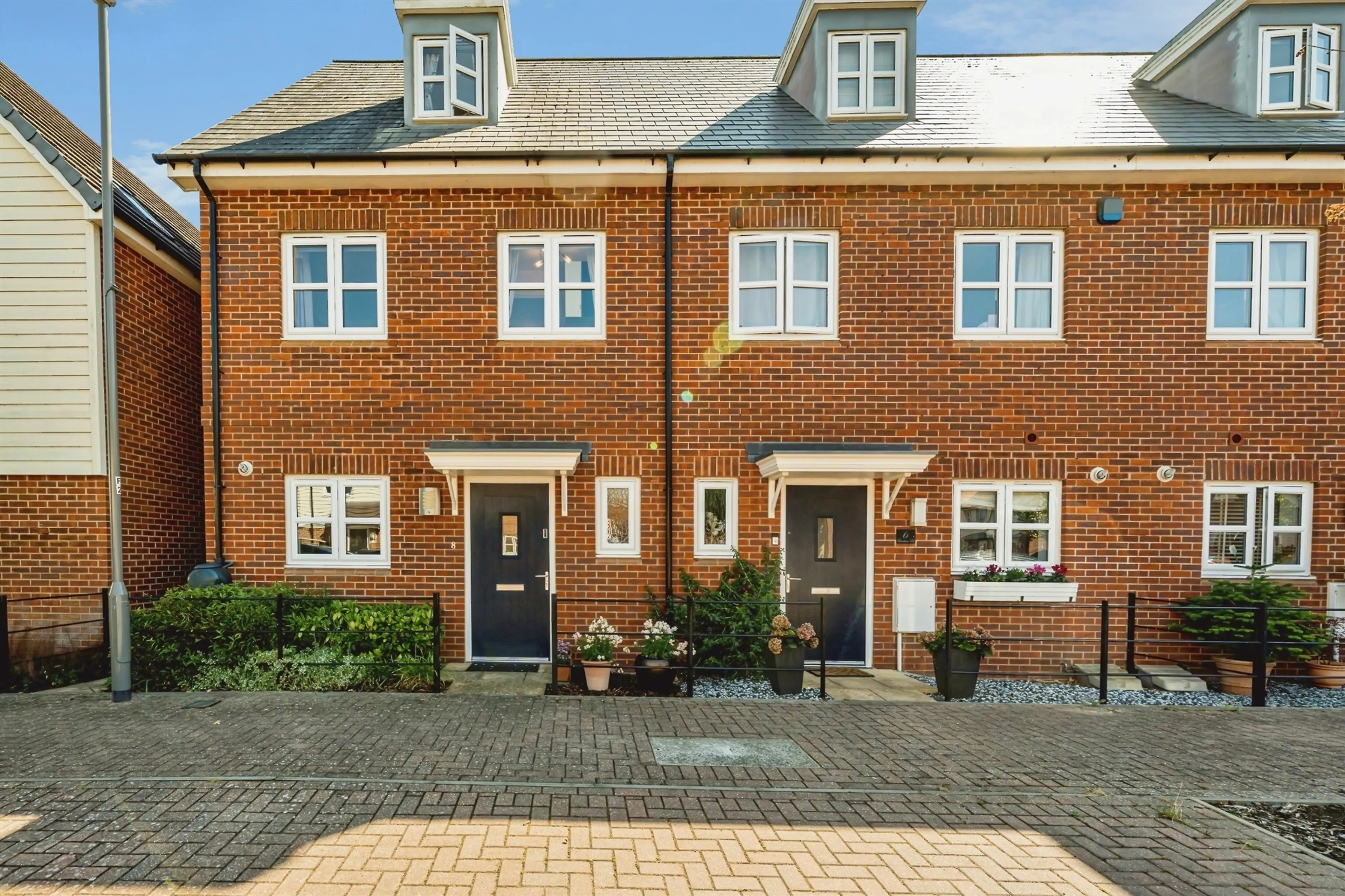 Property photo 0