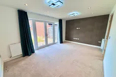 Venn Road, Kingswood, HULL