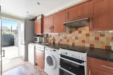 Amesbury Road, FELTHAM