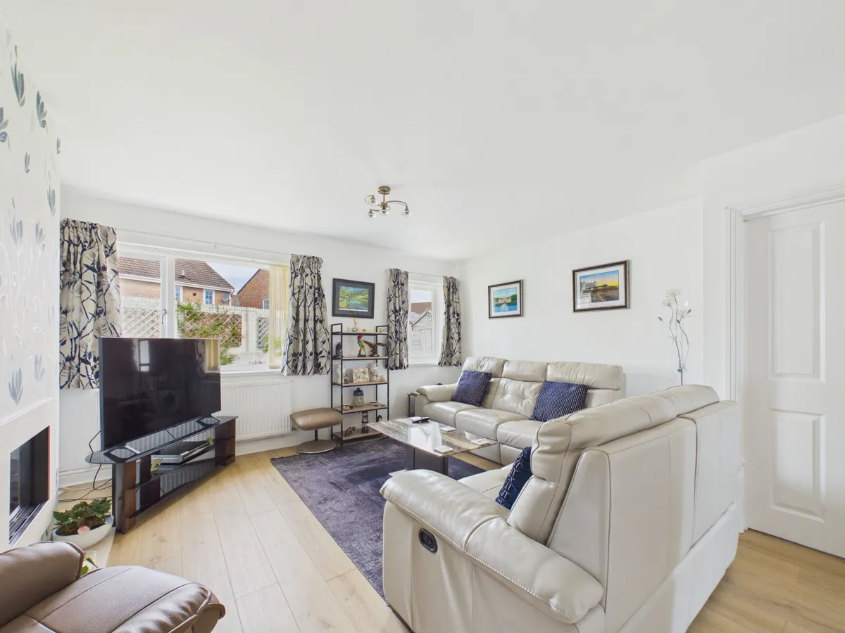 Adenfield Way, Rhoose CF62