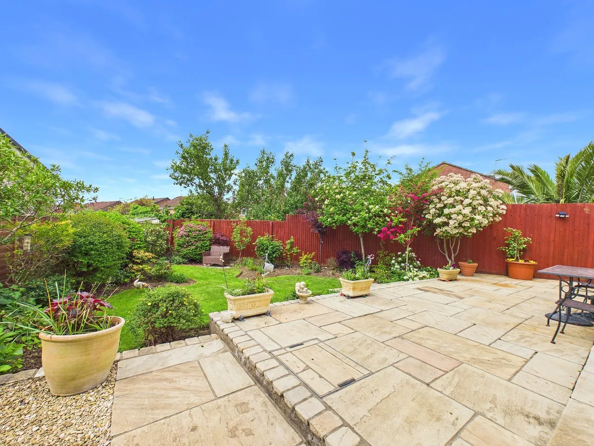 Adenfield Way, Rhoose CF62
