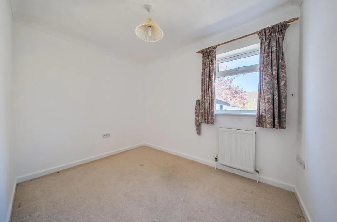 https://mr0.homeflow-assets.co.uk/files/photo/image/47956/7998/_x_/GErityeQH0KYaTnkJVxFrw.jpg