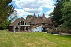 Rusper Road, Ifield, RH11 photo 11