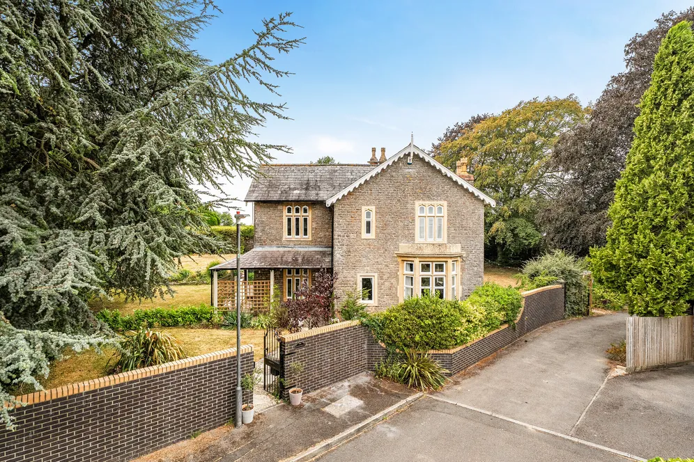 Inglestone Road, Wickwar, GL12 photo 25