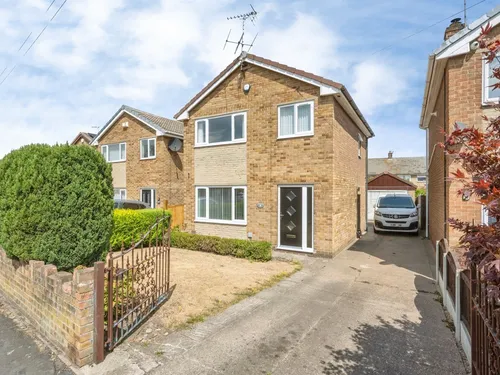 Ash Hill Crescent, Hatfield, Doncasterphoto