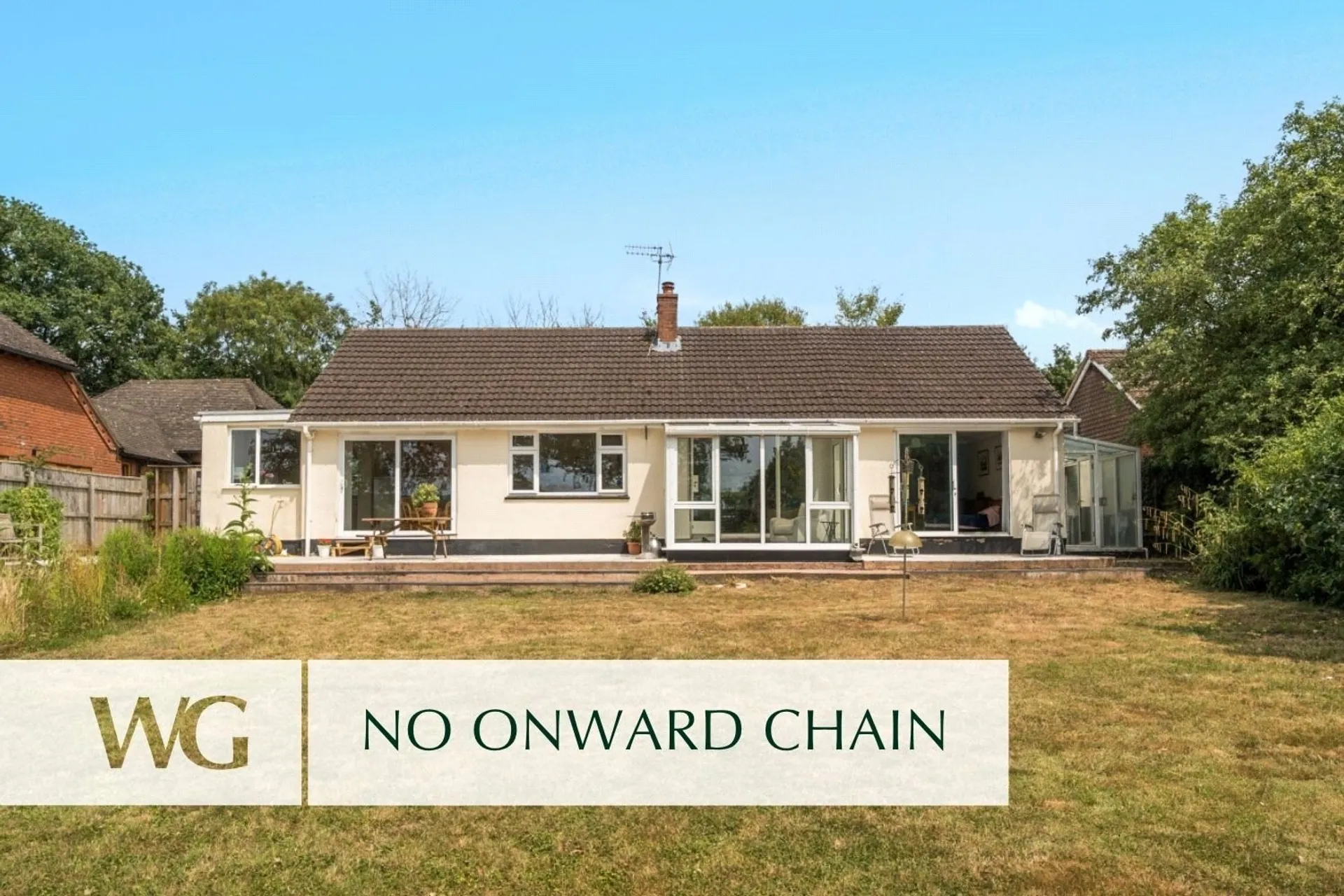Property photo top 0