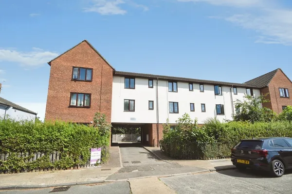 Widford Chase, Chelmsford, Essex, CM2