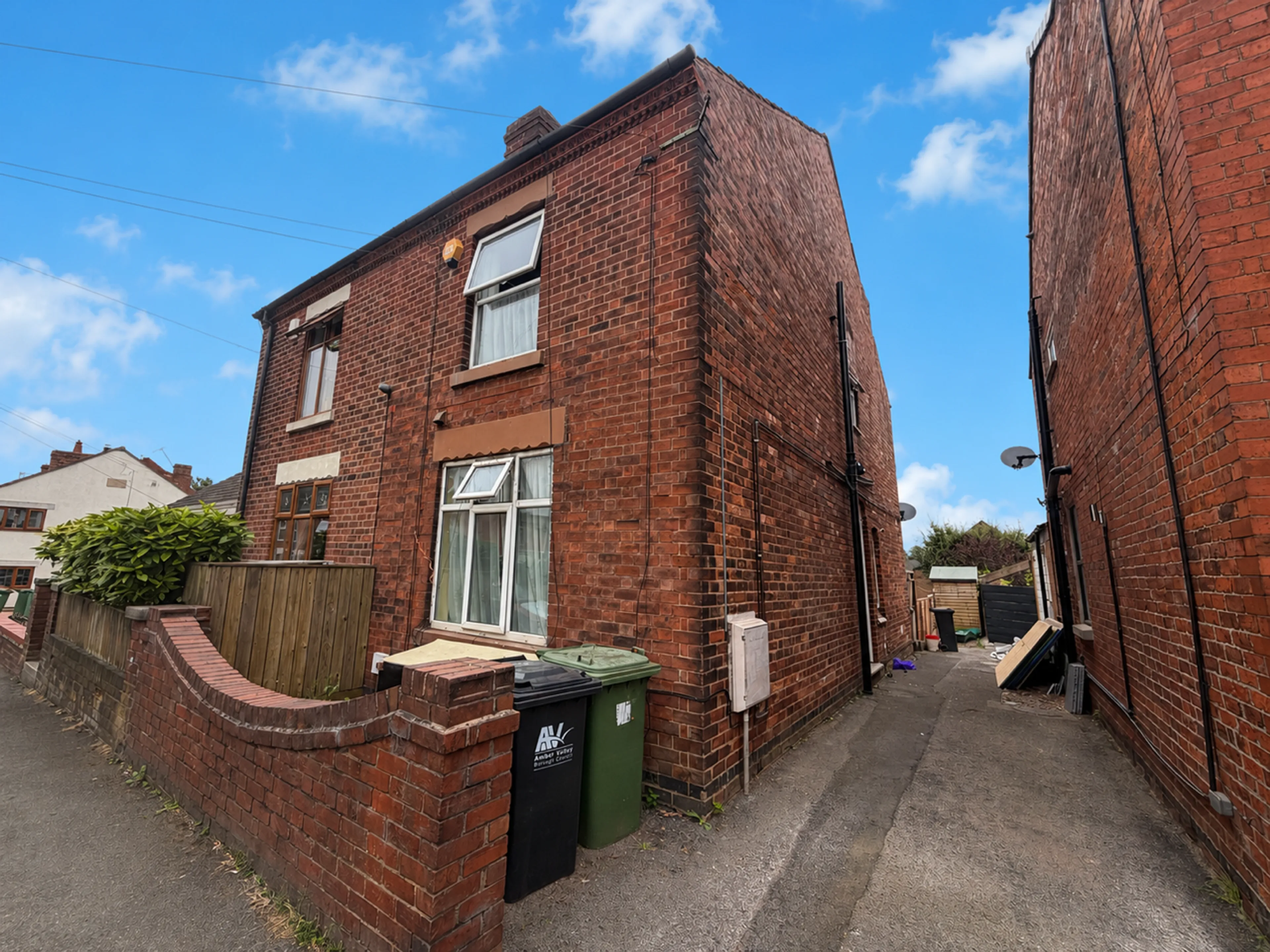 Property photo 0