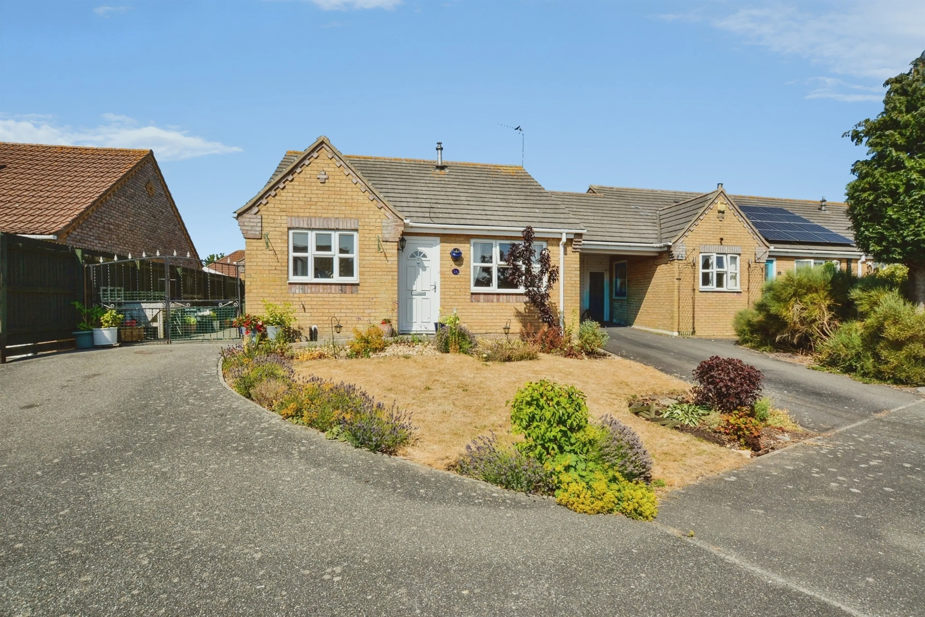 Property at Mumby Meadows, Mumby, ALFORD