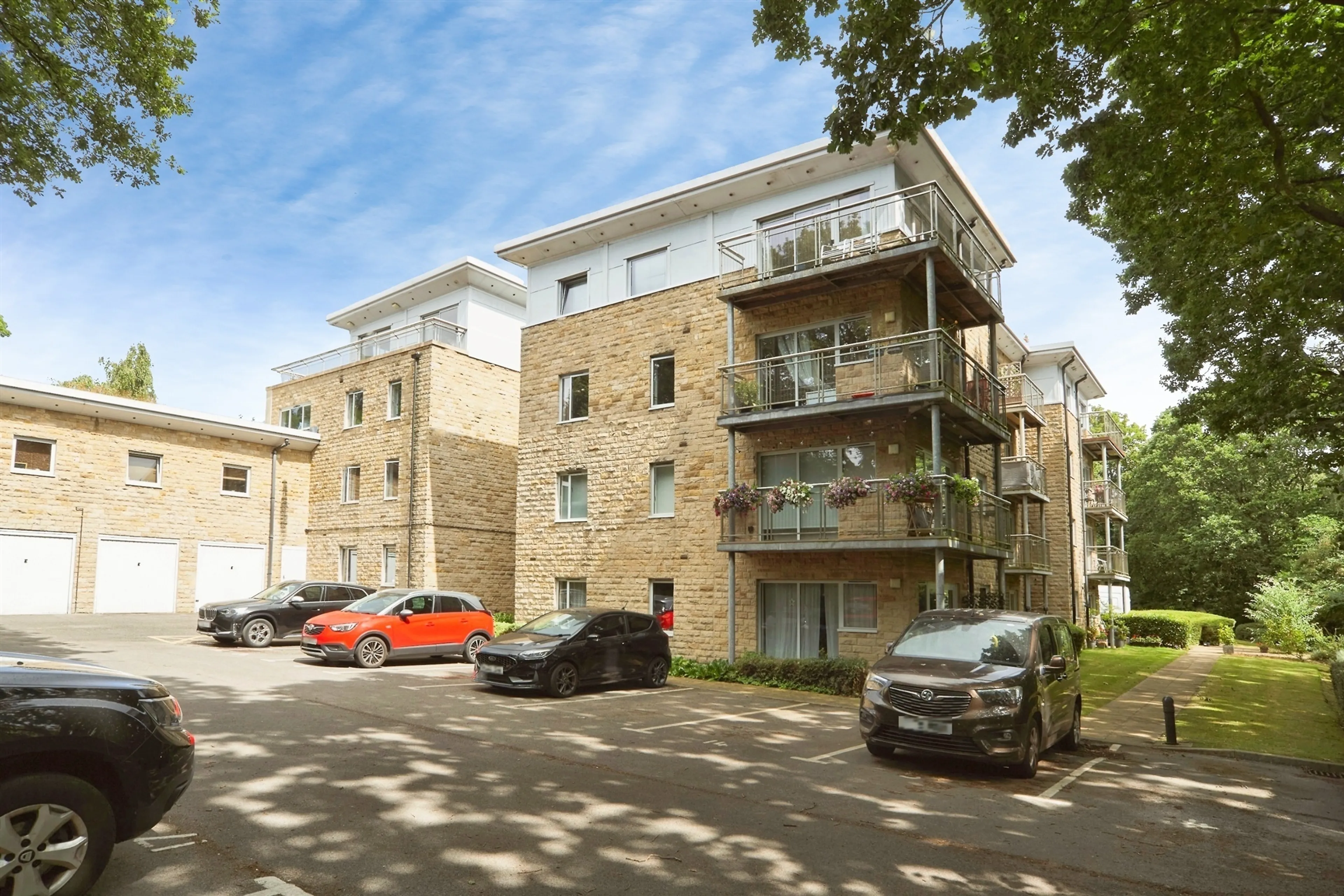 Property at Brodwell Grange, Leeds