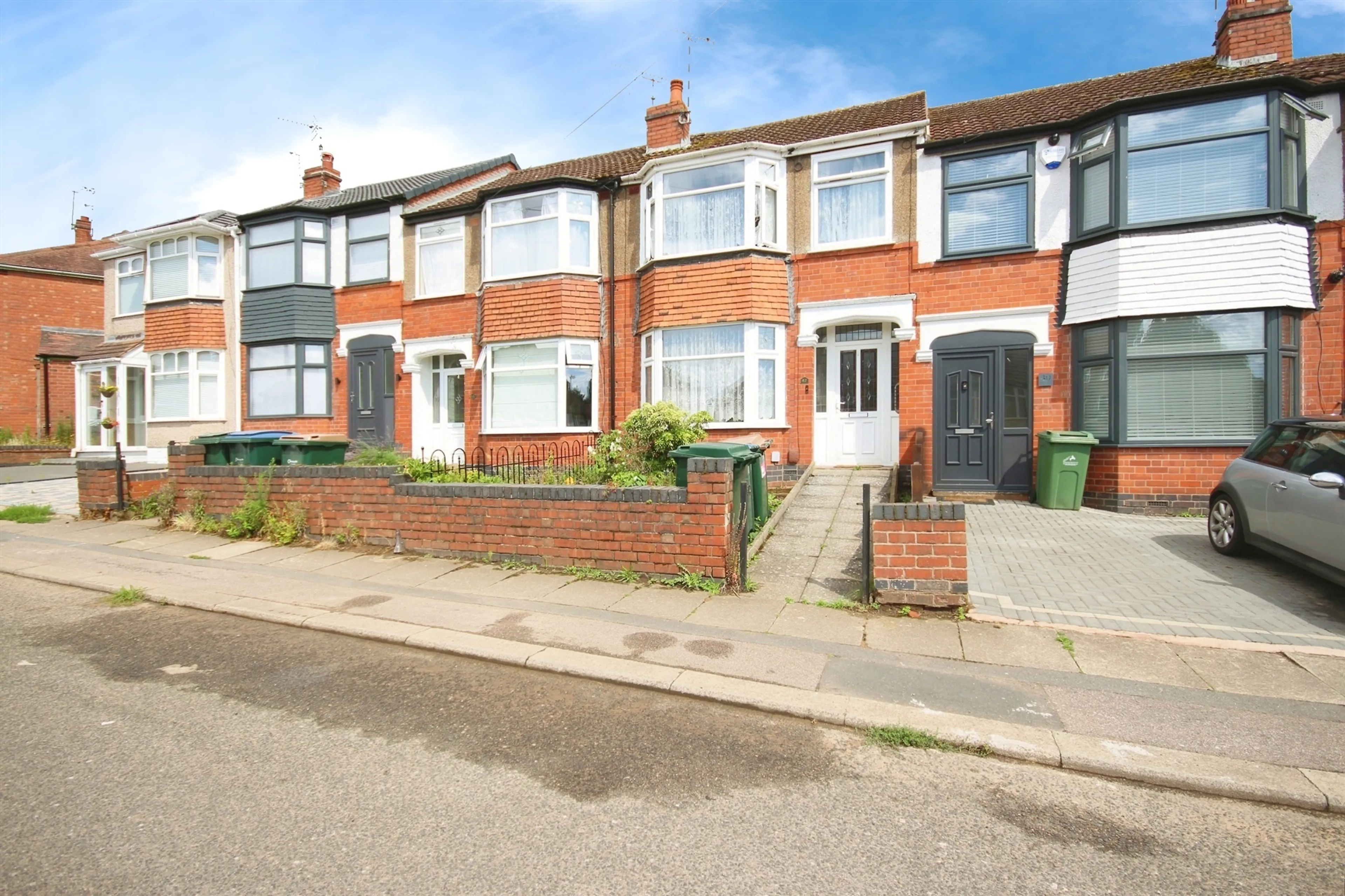 Property photo 0