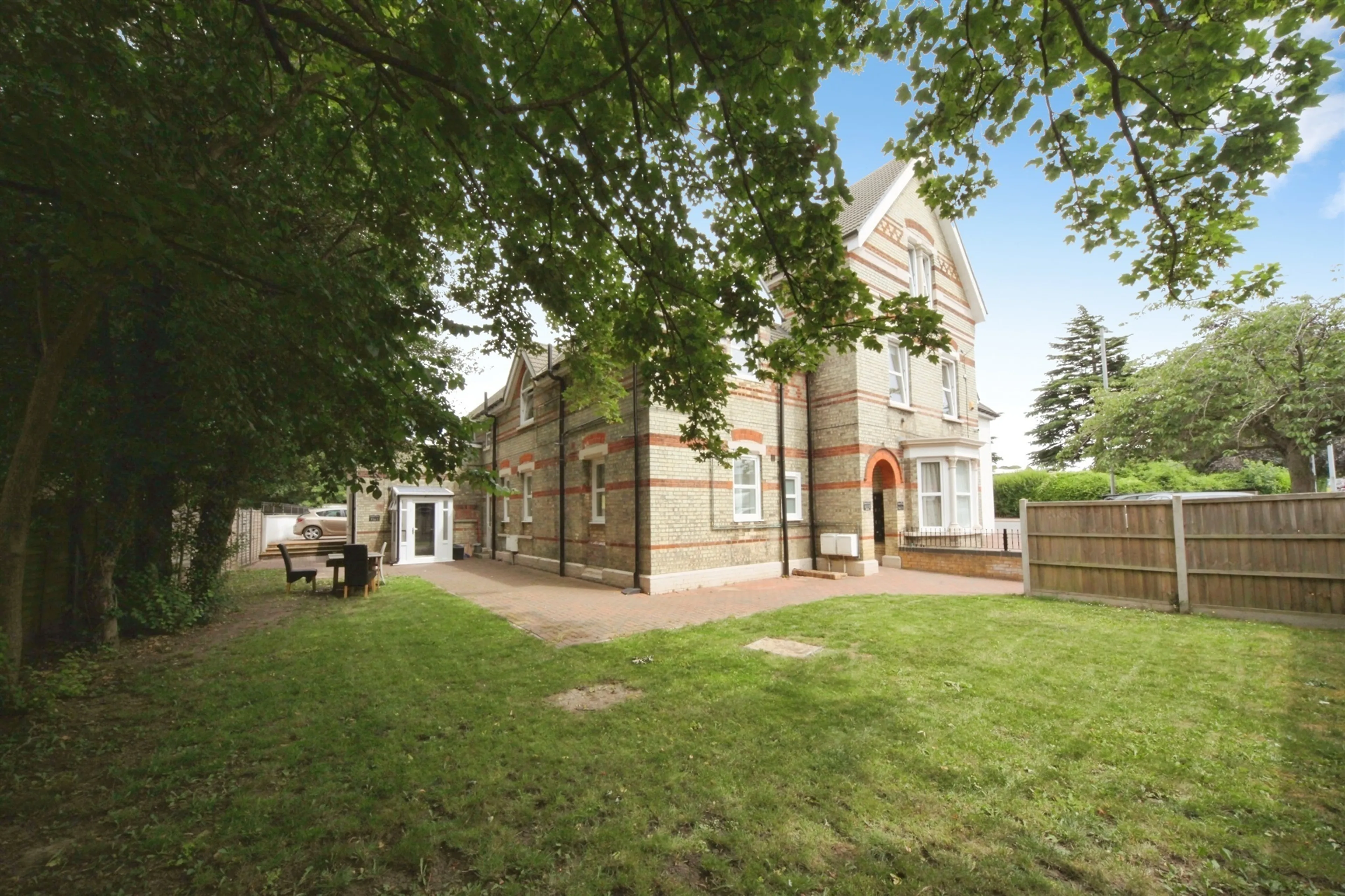 Property photo 10