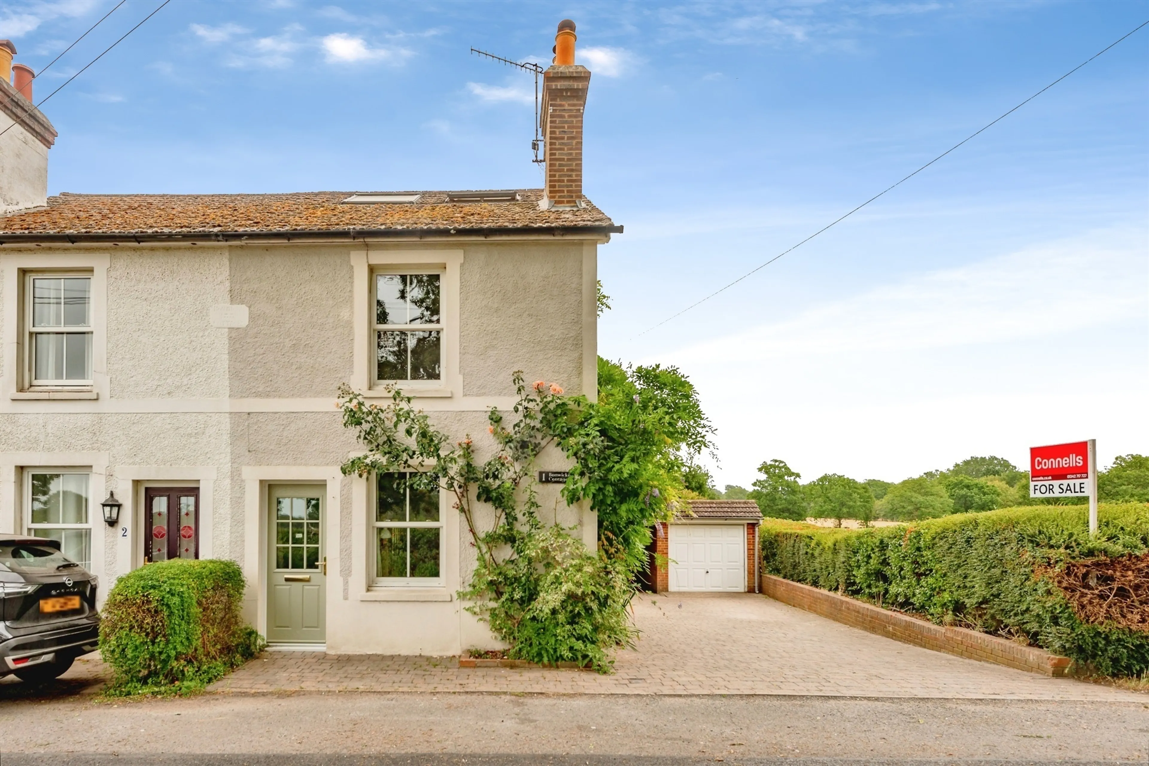 Property photo 0