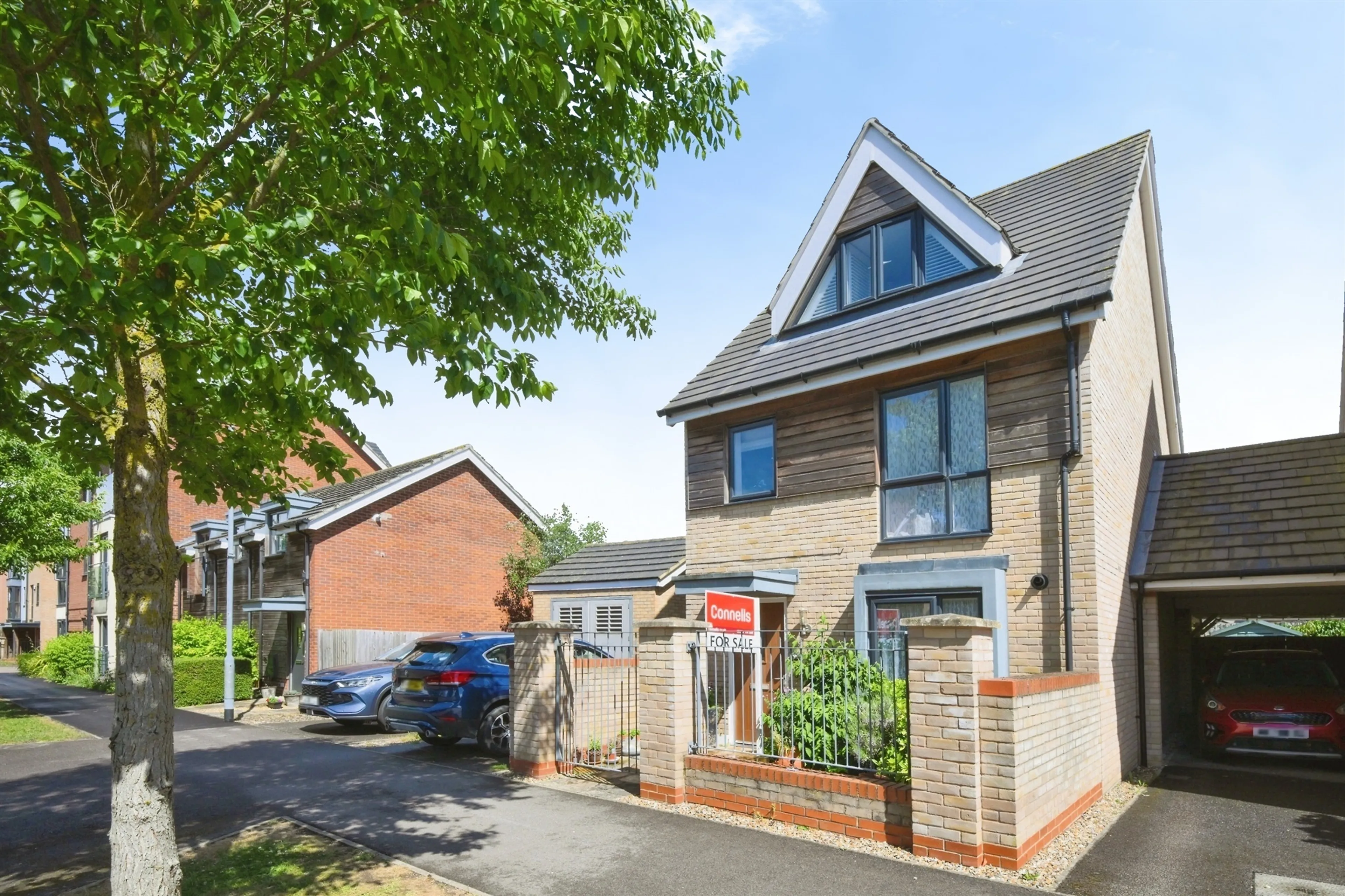 Property photo 0