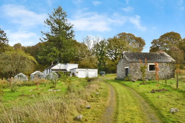 Maesquarre Road, Betws, Ammanford, Ca...