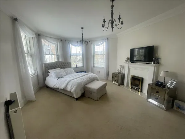 Black Cat Drive, Northampton, NN5 photo 6
