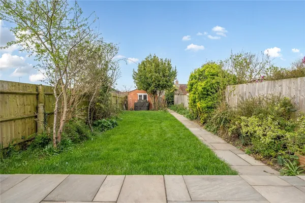 Greenfield Road, Northampton, NN3 photo 14